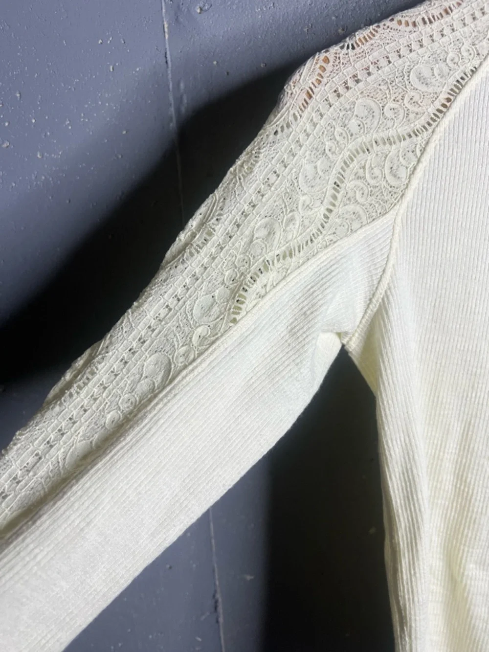Free People Freddie Lace Rib Mock Neck Top .size Medium